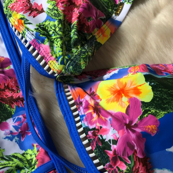 Nicole Miller Bikini NWT Size 10 - Picture 3 of 7